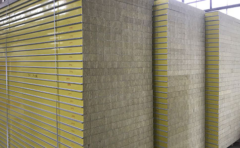 復合夾芯板的優(yōu)點有哪些體現(xiàn)？