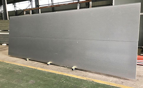 關(guān)于為什么選擇購(gòu)買(mǎi)彩鋼夾心板？